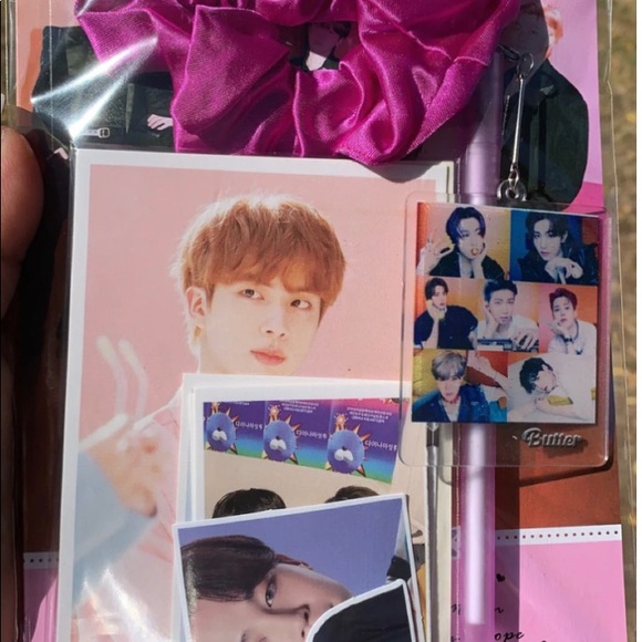 BTS Bundle - Picture 3 of 4